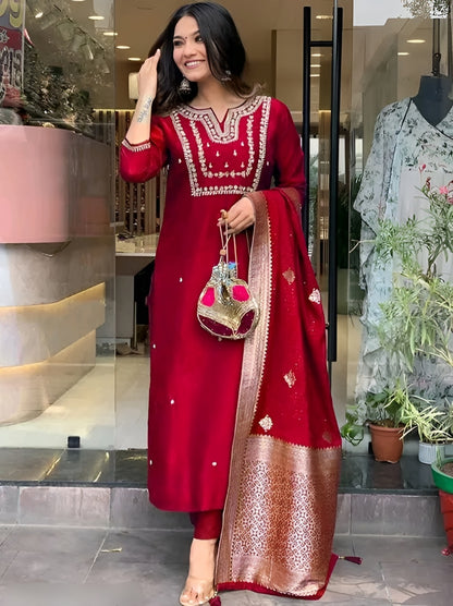 Classic Festive Kurta Pant Dupatta Set - Diwali Special