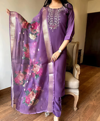 Rayon Slub Women Kurti With Dupatta & Bottomwear - Diwali Special